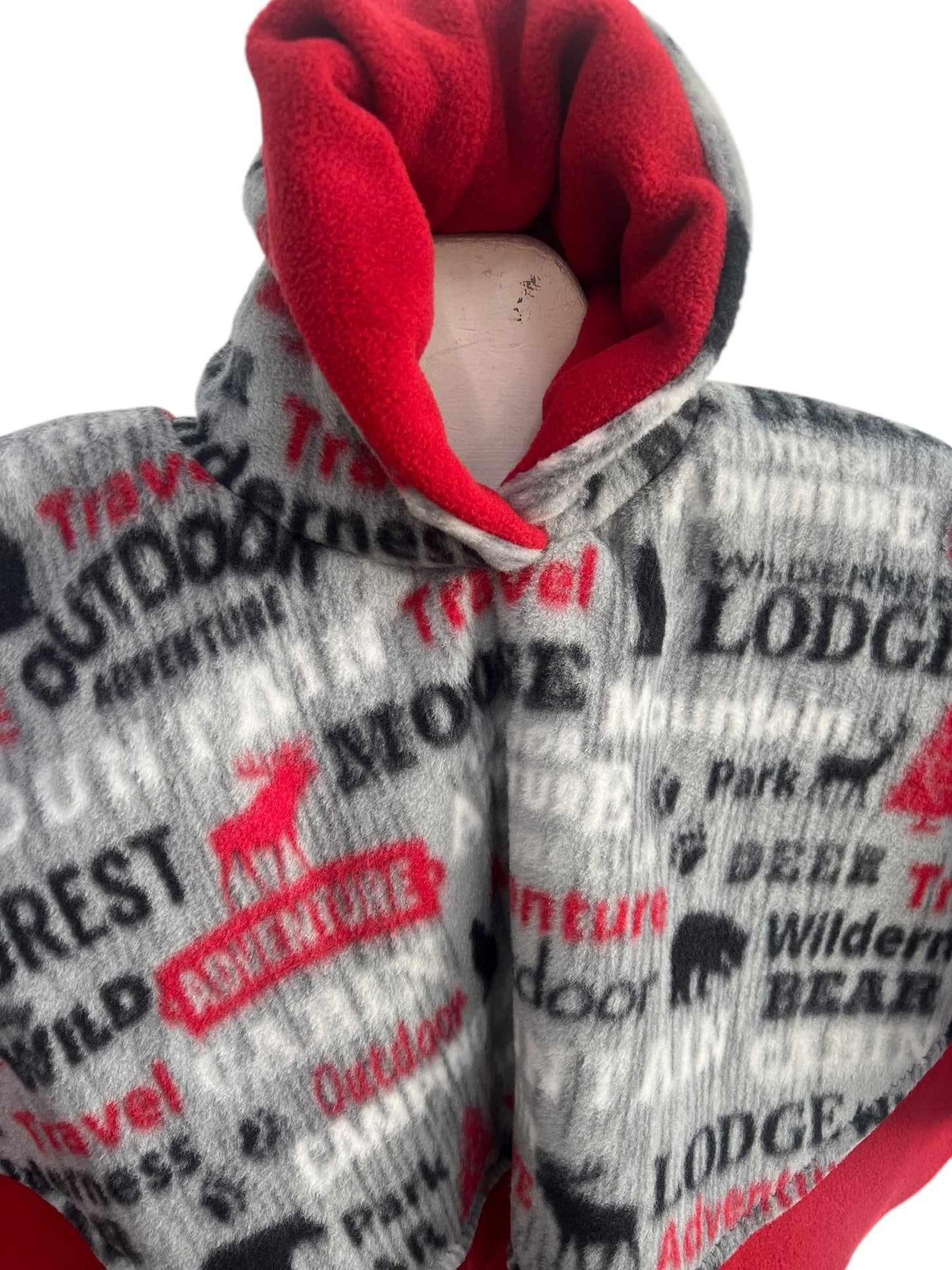 Car Seat Poncho: Wilderness