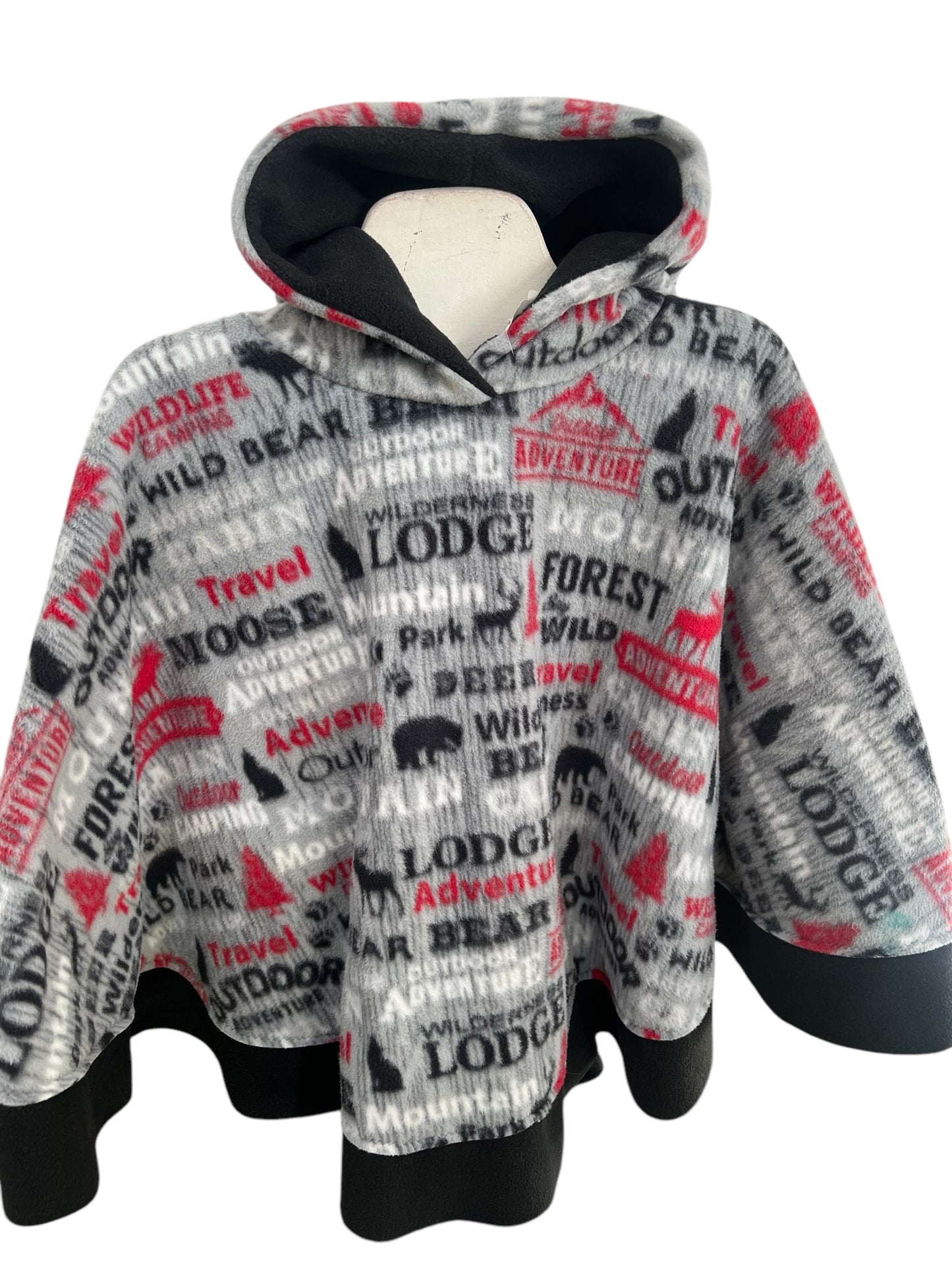 Car Seat Poncho: Wilderness