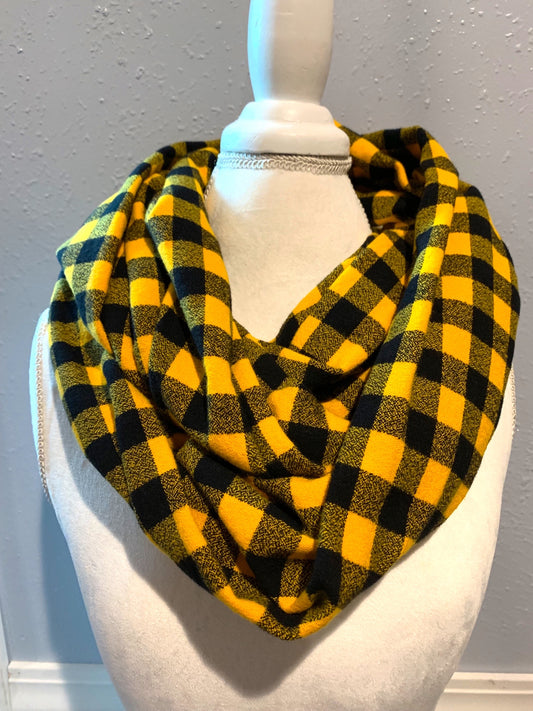 Handmade Holiday-Sew an Infinity Scarf w/ Pocket 12/9